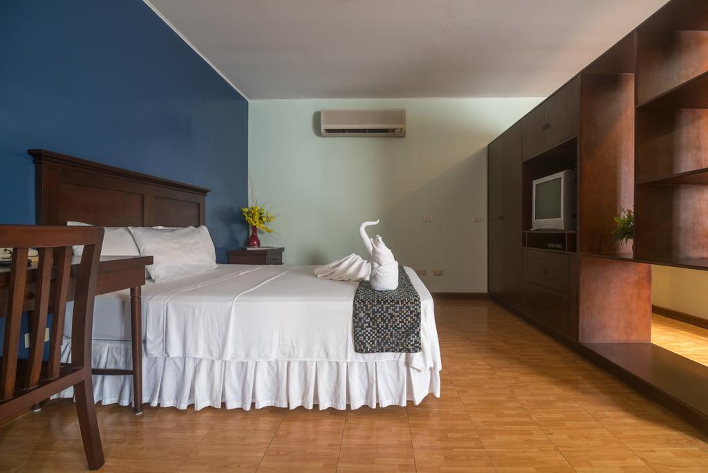 Oftana Suites Mandaue Exterior foto