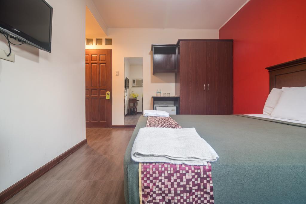 Oftana Suites Mandaue Exterior foto